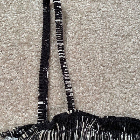 Folded/Ruched Tank Top - Picture 4 of 4